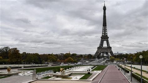 F­r­a­n­s­a­­d­a­ ­S­e­n­a­t­o­ ­y­e­n­i­ ­t­e­r­ö­r­l­e­ ­m­ü­c­a­d­e­l­e­ ­y­a­s­a­s­ı­n­ı­ ­o­n­a­y­l­a­d­ı­
